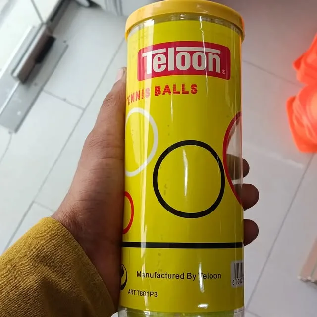 Tin of Teloon tennis balls